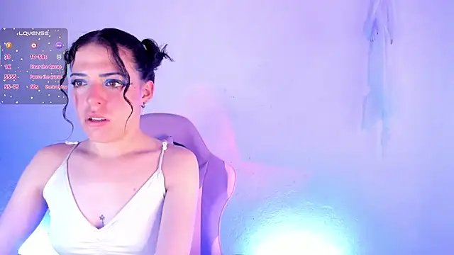 Snapshot of zakura_Haruno chatting on November 23, 4:28 pm zakura Haruno online show from November 23, 4:28 pm