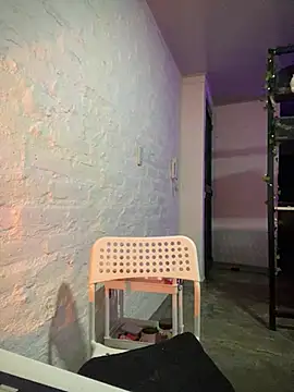 miiabrown18 online show from May 23, 8:35 am