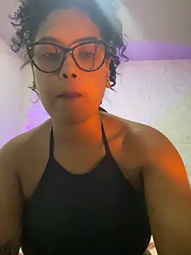 miiabrown18 online show from February 8, 1:03 am