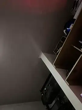 miiabrown18 online show from March 5, 1:35 am