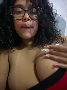 miiabrown18 online show from February 22, 1:19 am