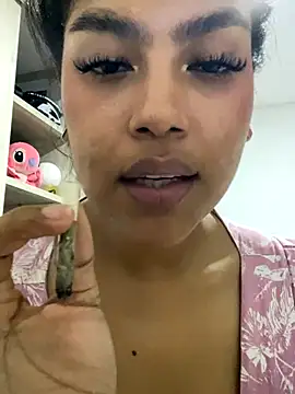 miiabrown18 online show from October 11, 3:51 am