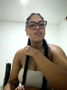 Snapshot of miiabrown18 chatting on November 3, 11:52 pm miiabrown18 online show from November 3, 11:52 pm