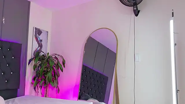 Kataaleya  12 online show from October 28, 11:53 am