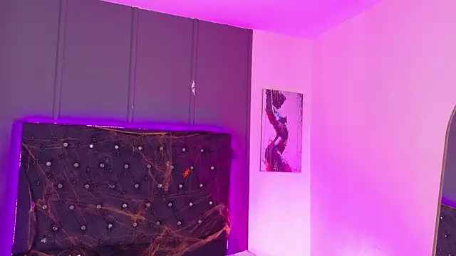 Kataaleya  12 online show from October 31, 12:02 pm