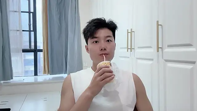 Snapshot of xwen2020 chatting on September 24, 10:27 pm xwen2020 online show from September 24, 10:27 pm