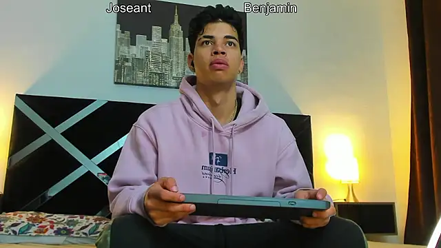 iammariano online show from March 13, 4:28 am