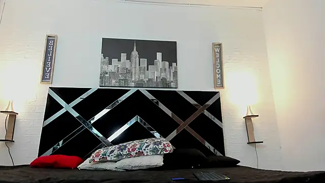 iammariano online show from November 3, 4:07 am