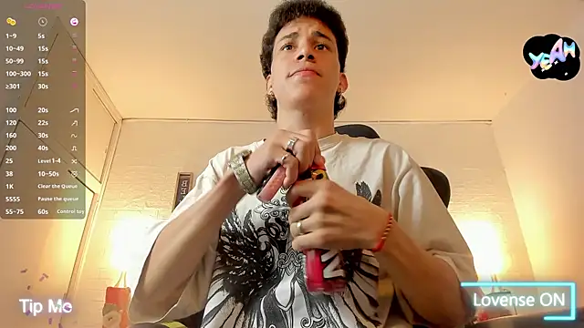 Snapshot of iammariano chatting on January 12, 3:57 am iammariano online show from January 12, 3:57 am