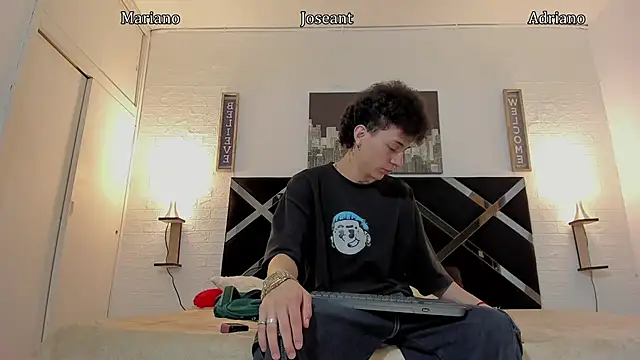 iammariano online show from October 22, 4:12 am