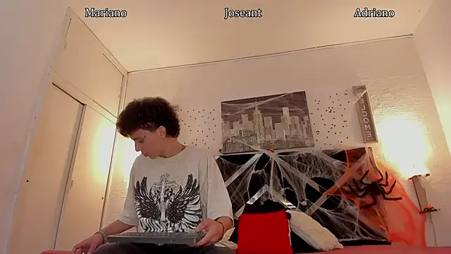 iammariano online show from October 25, 5:17 am