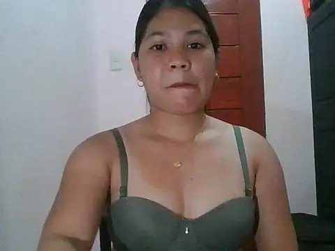  charmingpixie15 online show from February 11, 4:07 pm