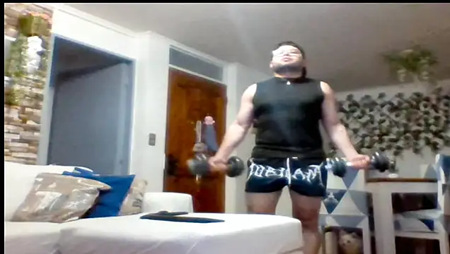 Snapshot of Balverde2 chatting on September 30, 11:11 pm Balverde2 online show from September 30, 11:11 pm