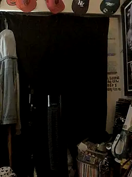 blondebarbiebae online show from December 22, 8:20 pm