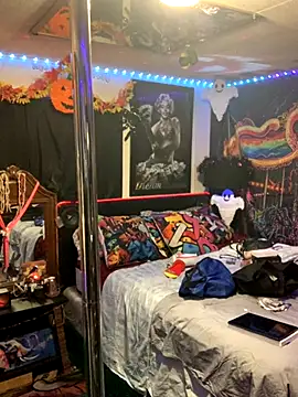 blondebarbiebae online show from November 1, 7:46 am