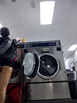 blondebarbiebae online show from November 16, 9:14 am