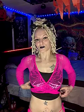 blondebarbiebae online show from November 4, 11:08 pm