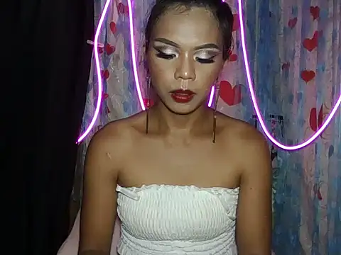 Kim25xxxx online show from July 13, 7:18 am