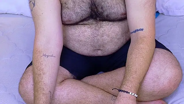 big bearr online show from October 19, 3:37 pm