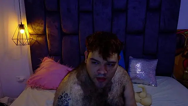 big bearr online show from October 22, 10:19 pm