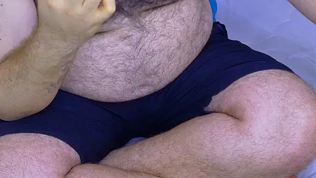 big bearr online show from October 29, 1:37 am