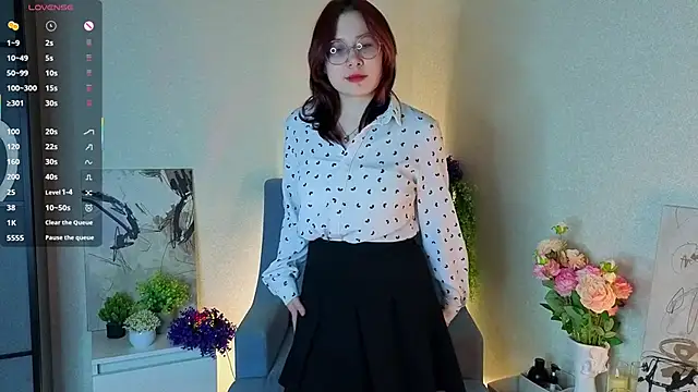 NyamNyamNyammm online show from October 8, 2:07 pm