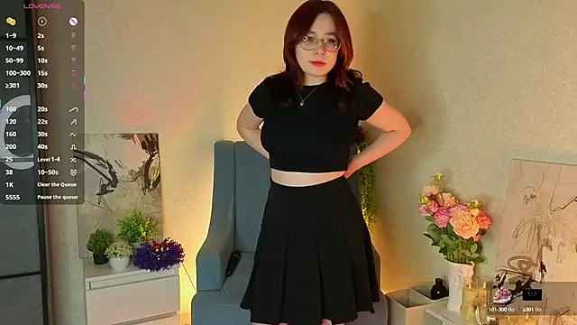 NyamNyamNyammm online show from October 12, 3:02 pm