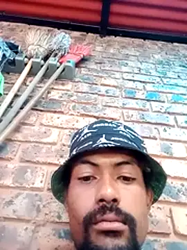 Goofygoody17 online show from November 5, 1:25 pm