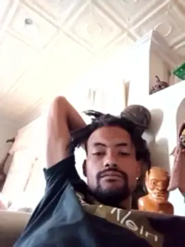 Goofygoody17 online show from December 17, 9:14 am