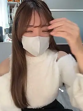 Moe v v online show from February 21, 4:03 am