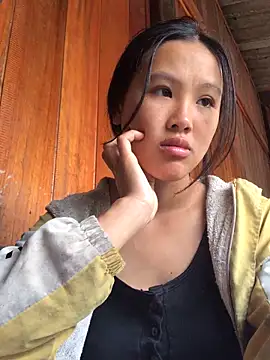 Snapshot of Mai_lovely chatting on September 27, 3:01 am Mai lovely online show from September 27, 3:01 am