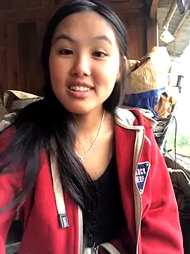 Snapshot of Mai_lovely chatting on November 2, 2:38 am Mai lovely online show from November 2, 2:38 am