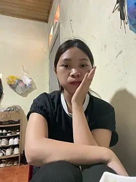 Mayy1 online show from May 14, 2:19 am