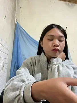 Mayy1 online show from April 24, 5:42 am