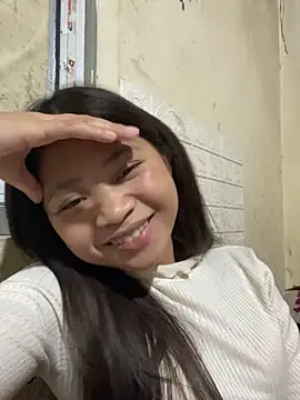 Mayy1 online show from March 15, 2:35 pm