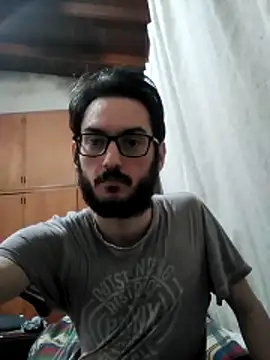 Fefede97  online show from May 6, 2:32 pm
