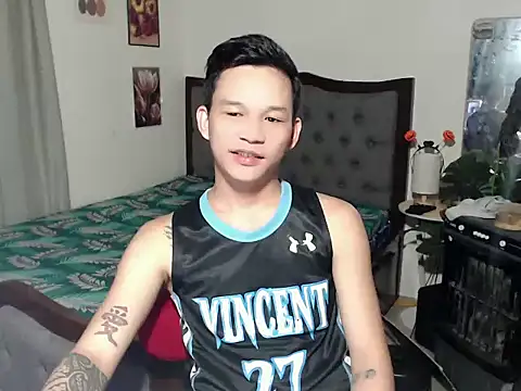 asianmonstercock05 online show from November 2, 9:09 pm