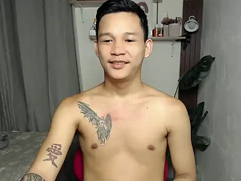 asianmonstercock05 online show from April 12, 5:33 am