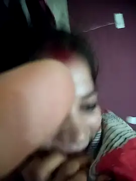 Snapshot of Mahek_love143 chatting on May 27, 11:45 pm Mahek love143 online show from May 27, 11:45 pm