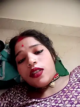Snapshot of Mahek_love143 chatting on June 1, 11:10 am Mahek love143 online show from June 1, 11:10 am
