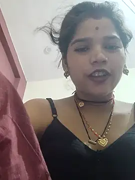 Snapshot of Mahek_love143 chatting on June 26, 11:54 pm Mahek love143 online show from June 26, 11:54 pm