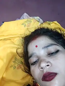 Snapshot of Mahek_love143 chatting on June 14, 10:22 pm Mahek love143 online show from June 14, 10:22 pm