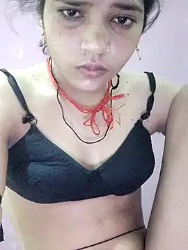 Snapshot of Mahek_love143 chatting on July 11, 10:10 pm Mahek love143 online show from July 11, 10:10 pm
