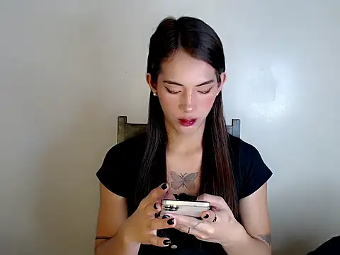 ashley bombshell online show from November 28, 12:33 am