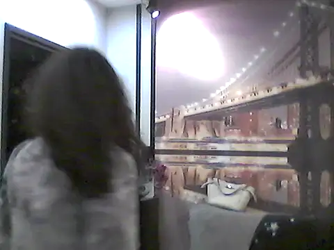 Snapshot of Selirine chatting on October 16, 2:03 pm Selirine online show from October 16, 2:03 pm