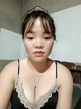 Snapshot of Meomeo-meo chatting on September 27, 5:35 am Meomeo-meo online show from September 27, 5:35 am