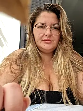 HornyBella88 online show from October 15, 9:39 am