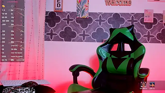 Skinny batman online show from January 9, 9:11 pm