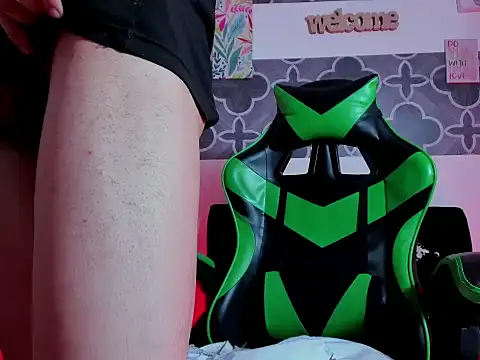 Skinny batman online show from December 20, 6:49 am