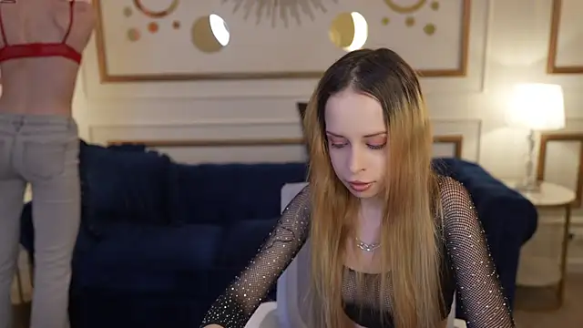 Luchi Sun online show from December 4, 11:20 am